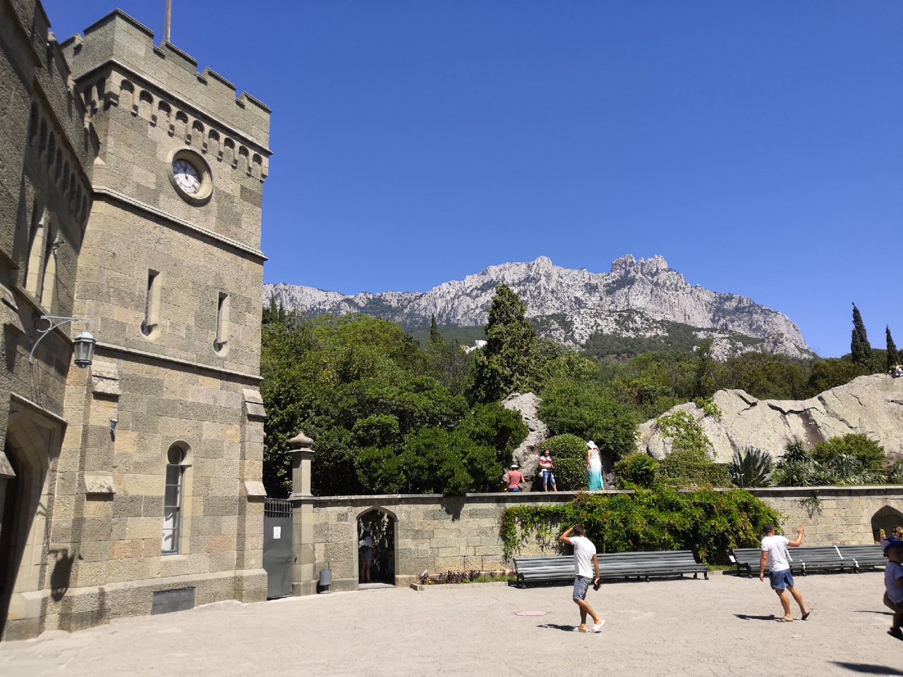 Лучшие музеи Крыма – Алупка фото